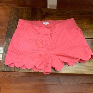 Crown & Ivy Scallop Shorts - Coral Pink